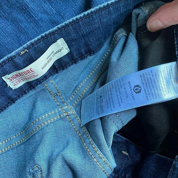 Levi's Strauss Signature Shaping High-Rise Straight Jeans - 26 X 30 - Excellent - Picture 9 of 16